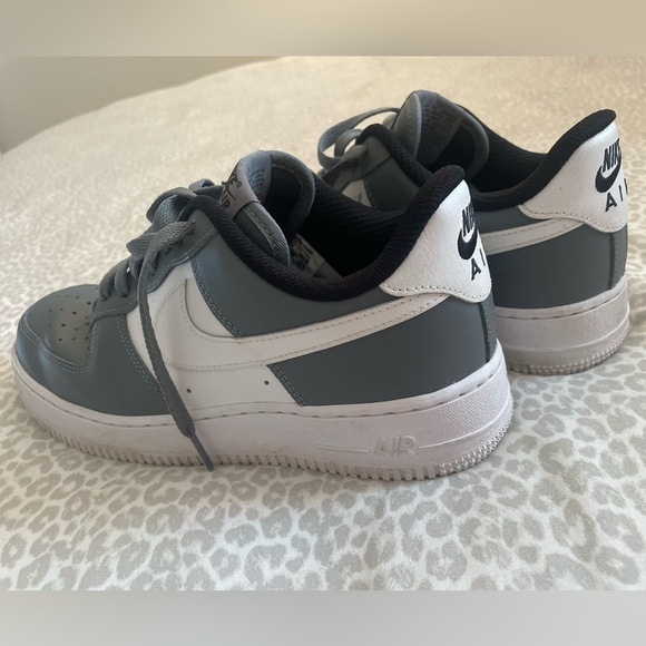 Nike Custom Low Air Force 1’s Sneakers - Picture 4 of 6